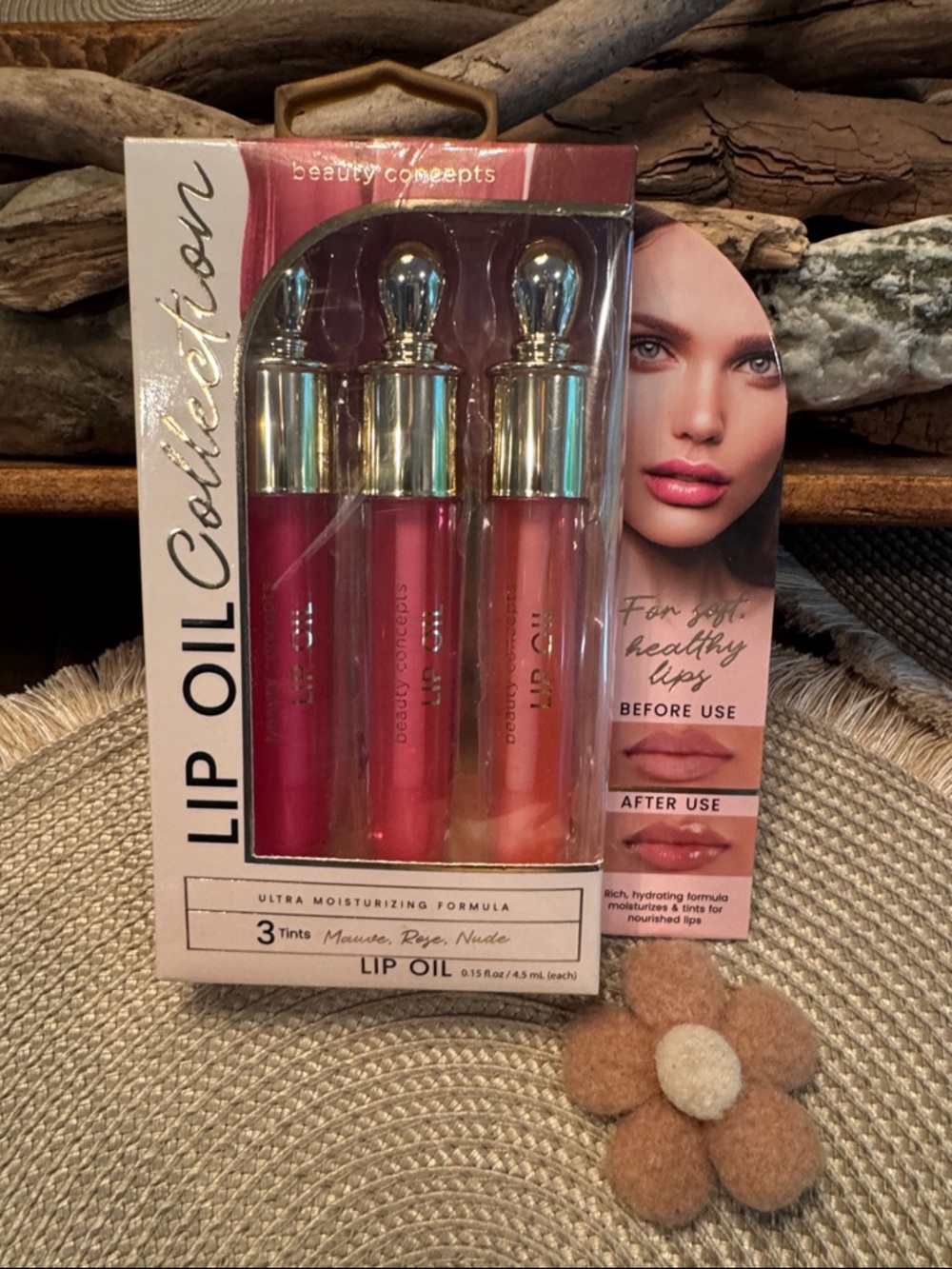 Beauty Concepts Lip Oil Trio – Mauve, Peony, Nude and Hair Clip